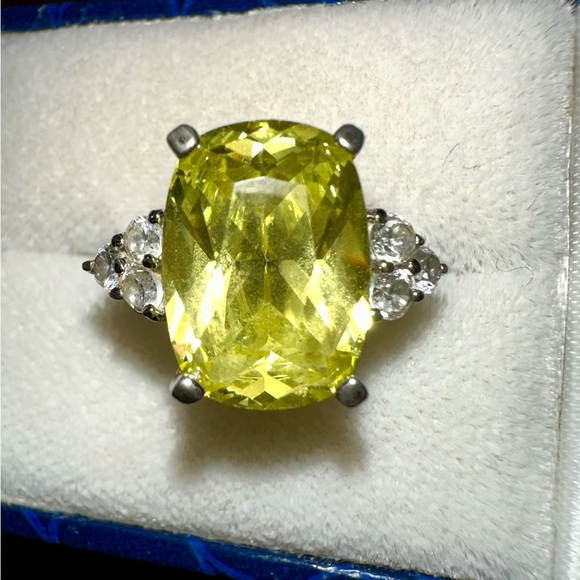 Faux Citrine Crystal with CZs - Picture 4 of 8